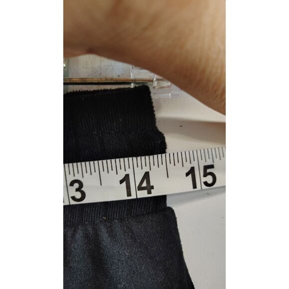 Flora Women's Black Medium Draw String Pull On Shorts With Pockets - Picture 5 of 6